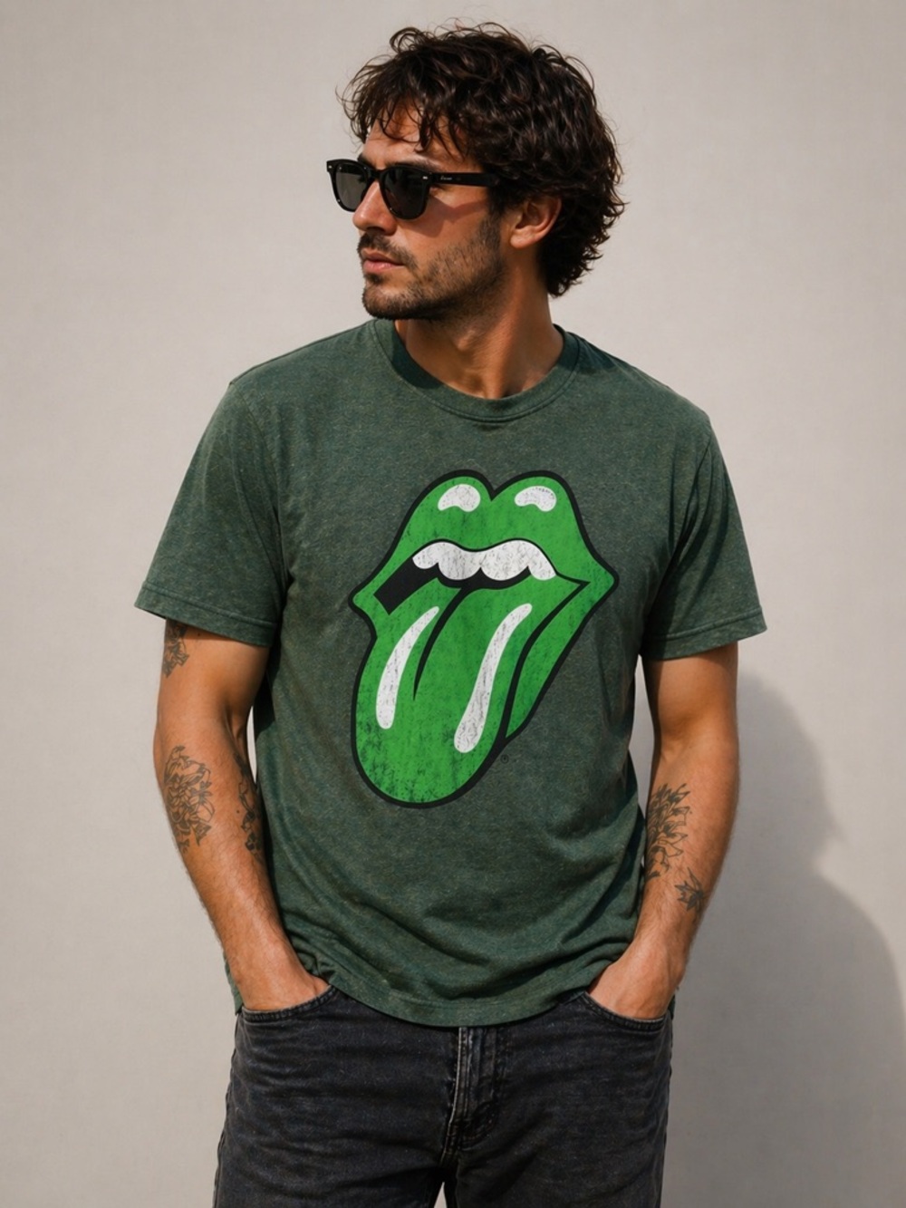 The Rolling Stones Graphic Tee 🎸 | Green Tongue Logo | Size Large